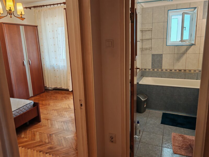 Pajura, oferta inchiriere ap. 2 cam. in vila,